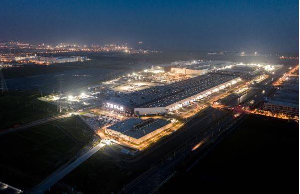 特斯拉动员中国供应商出海，去墨西哥复制“上海工厂”