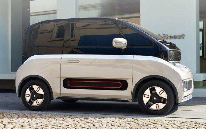 预售一周订单突破 3000 台，宝骏 KiWi EV 宣布将于 8 月 31 日正式上市