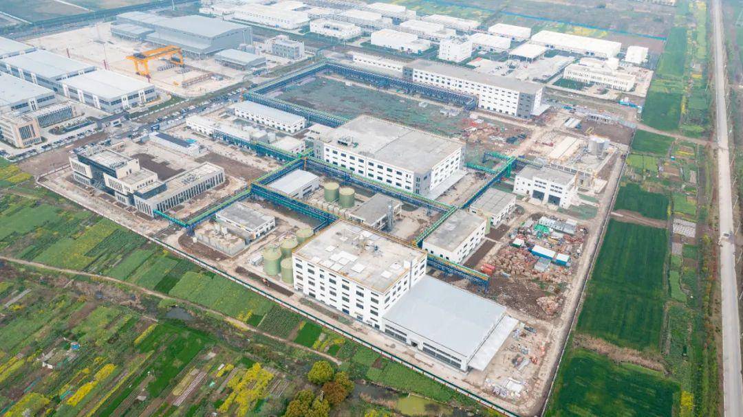 龙蟠科技旗下锂电产业再迎突破，张家港三金锂电科技项目一期主体施工已完成