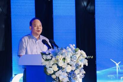 宁德时代携手问界汽车共建“厂中厂，开创合作新模式