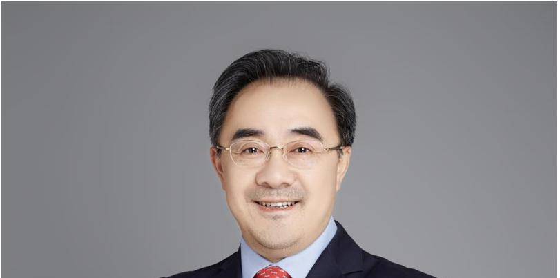 李轶梵加盟华人运通任CFO