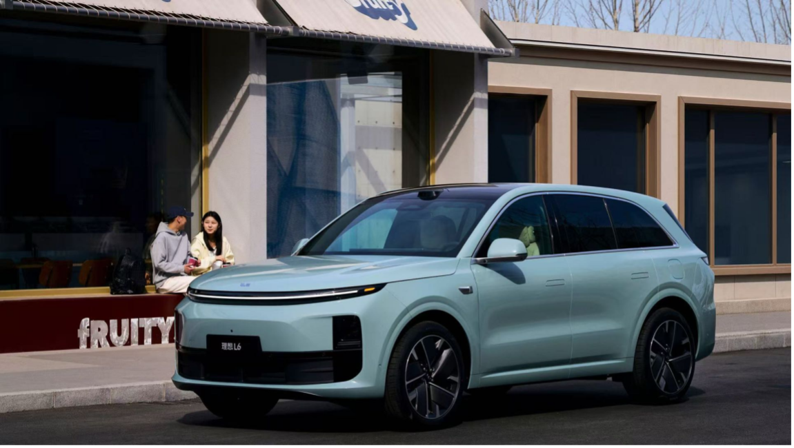“卖爆了”的征程6M又上新车，理想L6智能焕新版正式发布！