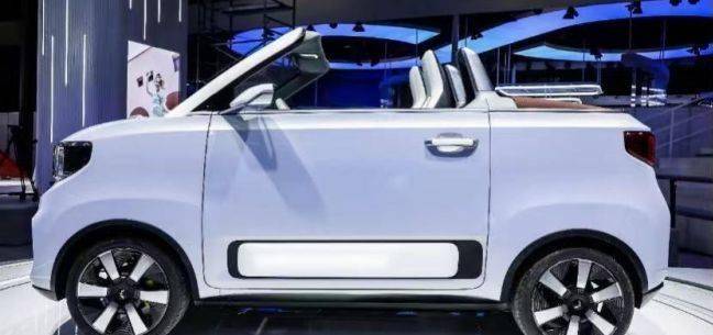 “神车”五菱多线突围：宏光MINI EV敞篷版、银标SUV、征途皮卡齐发