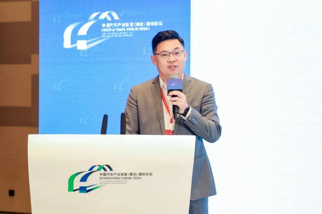 360Wh/kg半固态电池搭载低空飞行器年内首飞！蜂巢能源提速固态技术产业化进程