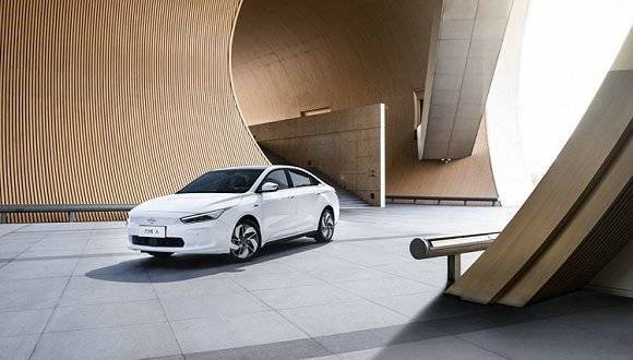 吉利汽车2019半年报发布,营收利润双降、市占率略有提升