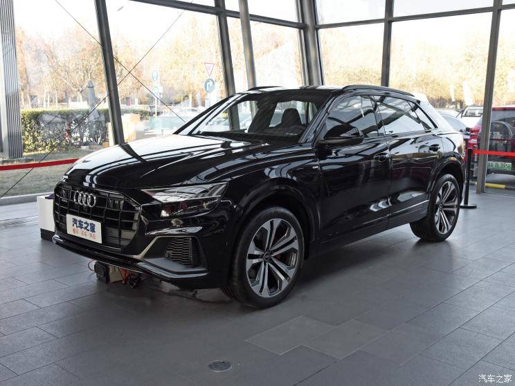 奥迪(进口) 奥迪Q8 2021款 55 TFSI 尊享动感型