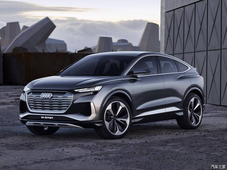 奥迪(进口) 奥迪Q4新能源(进口) 2020款 e-tron轿跑版概念车