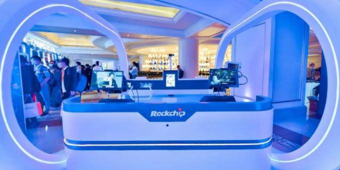 瑞芯微发布 RK3588M 智能车载全景环视方案，360° 环视性能倍增