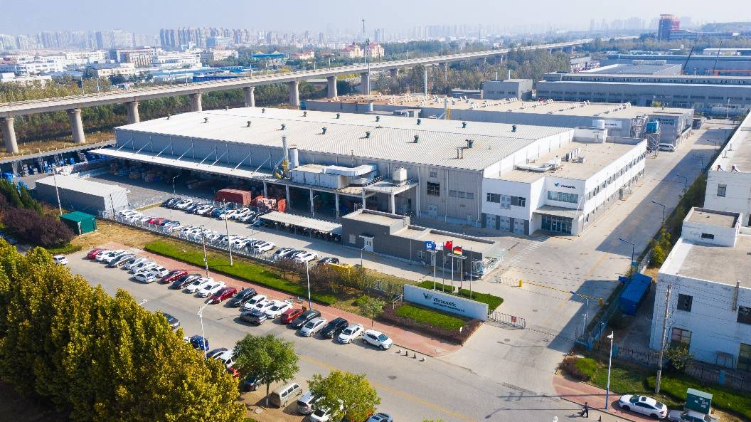 建筑与房屋的城市空拍图 描述已自动生成
