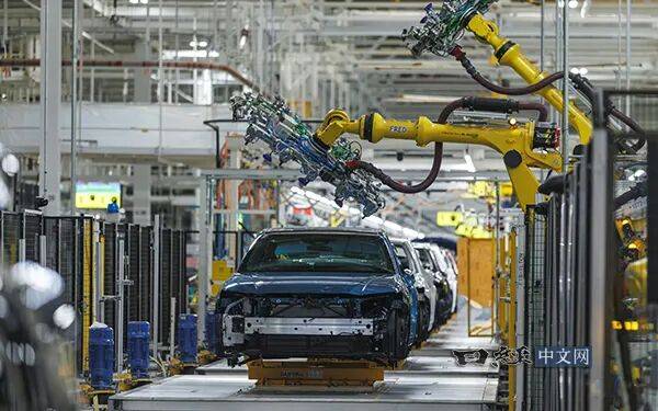 丰田宣布向美国2家工厂投资10亿美元