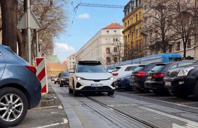 小马智行与Verne、Uber达成战略合作,将在克罗地亚推出欧洲首个商业化Robotaxi服务