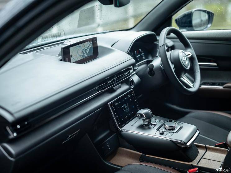 马自达(进口) 马自达MX-30 2020款 e-SKYACTIV G AWD 日本版