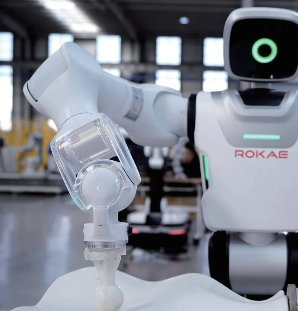 协作机器人「激战」人形赛道,重构工业具身智能格局