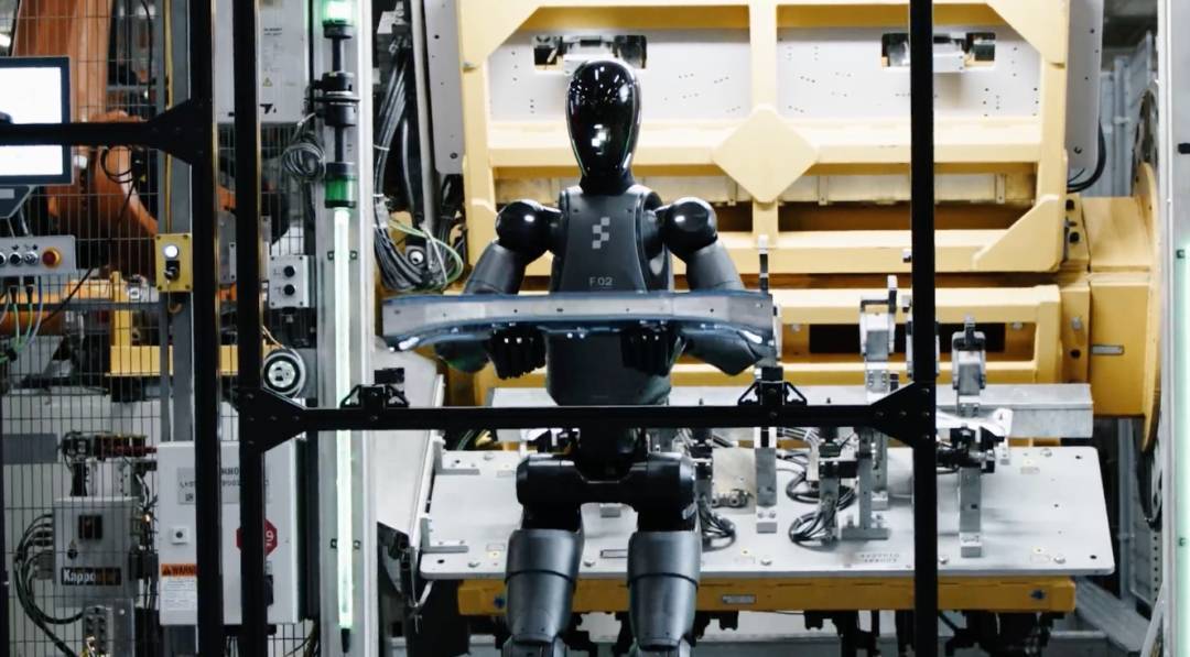 宝马发力!人形机器人进驻欧洲汽车工厂