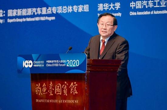 苗圩预计汽车市场两年内触底企稳 新能源长期向好